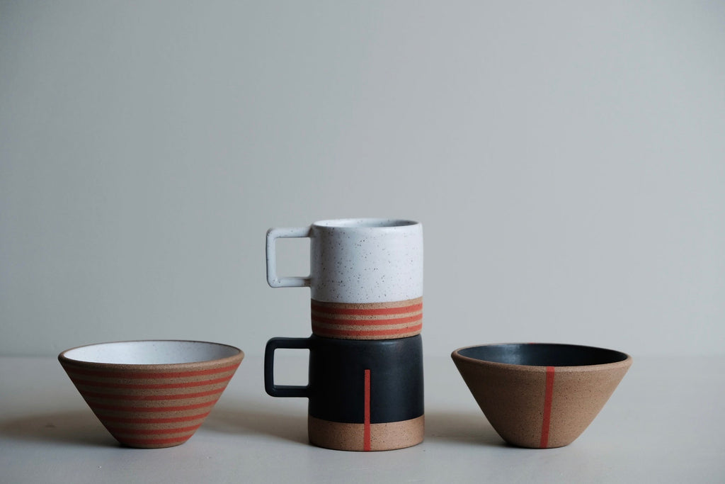 Breakfast Set for Two – 2 Mugs and 2 Small Bowls