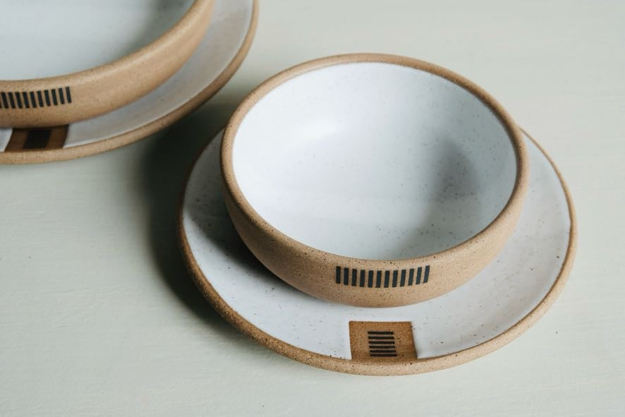 16-Piece Dinnerware Set for Four