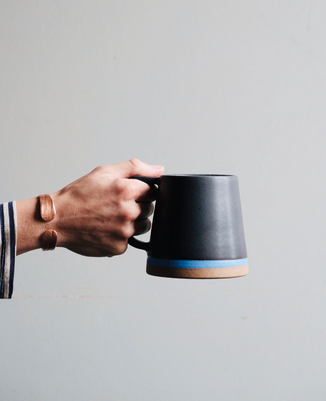 Large 17 oz Mug with Oversized Handle